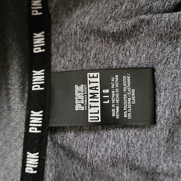 4 Pink Tops - Picture 5 of 15